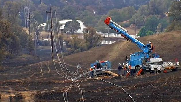 vehicles repairing telephone lines